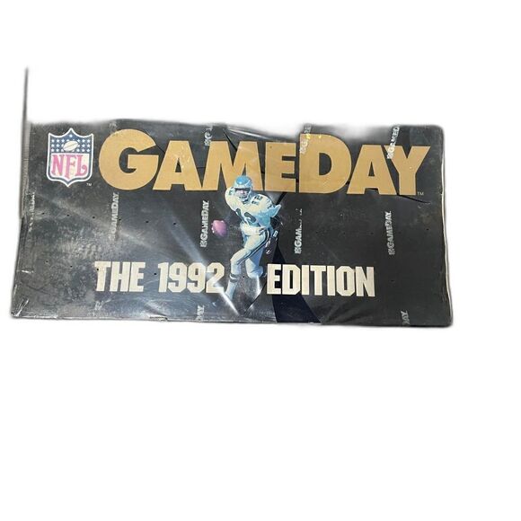 NFL GameDay The 1992 Edition Trading Cards 36 Packs, 12 Cards a Pack - Picture 1 of 4